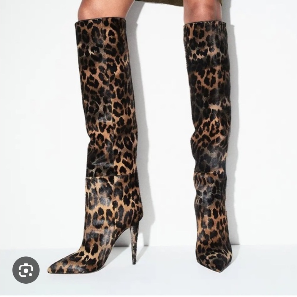 NWB Louboutin Astrilarge Botta 100 Leopard Print Pointed Toe Pony Boots 38.5